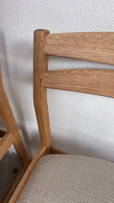 
                  
                    Set 4* vintage eiken stoelen - LOUI.STORE
                  
                