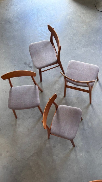 
                  
                    Set 4* vintage Findahl eetkamerstoelen teak - LOUI
                  
                
