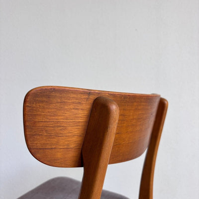 
                  
                    Set 4* vintage Findahl eetkamerstoelen teak - LOUI
                  
                