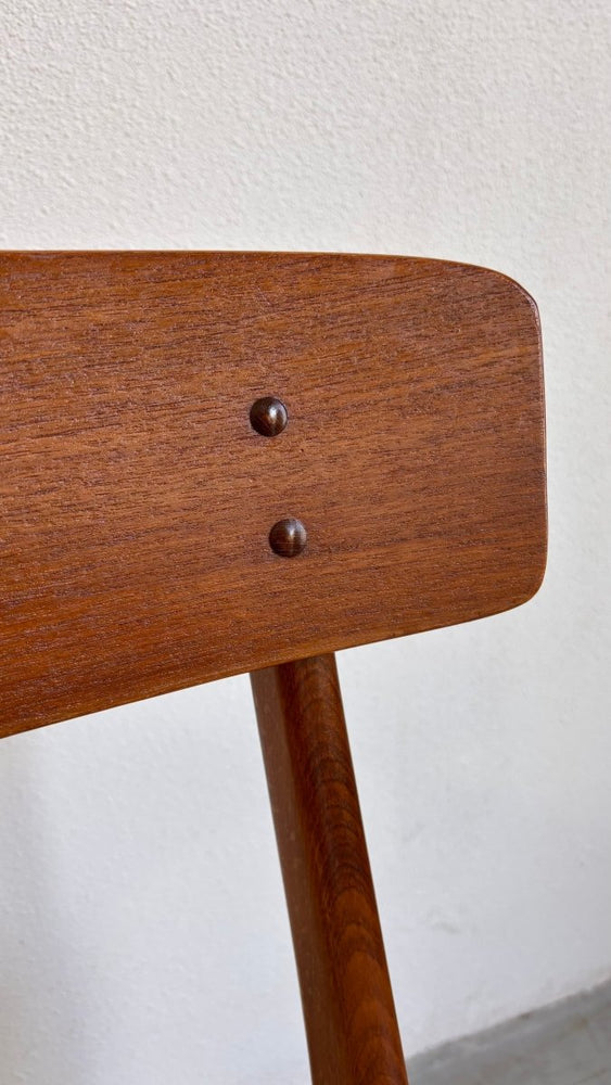 
                  
                    Set 6* vintage Farstrup stoelen teak - LOUI.STORE
                  
                
