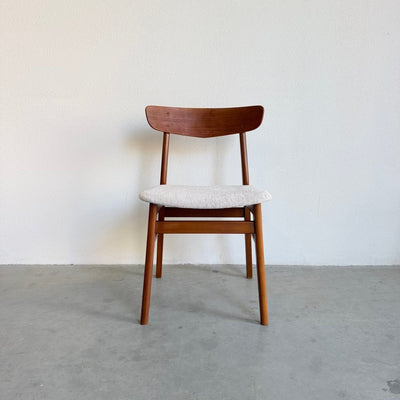 
                  
                    Set 6* vintage Findahl eetkamerstoelen dots - LOUI
                  
                