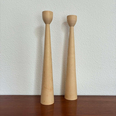 
                  
                    Set eiken kandelaars - LOUI.STORE
                  
                