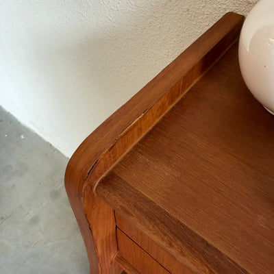 
                  
                    Set nachtkastje teak hoog - LOUI
                  
                