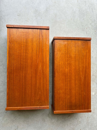 
                  
                    Set nachtkastjes teak - LOUI.STORE
                  
                