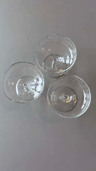 
                  
                    Set van 3 cocktail glaasjes - LOUI.STORE
                  
                
