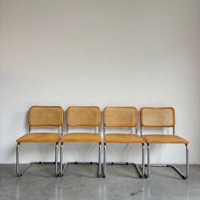 
                  
                    Set van 4 Cesca stoelen Marcel Breuer - LOUI.STORE
                  
                