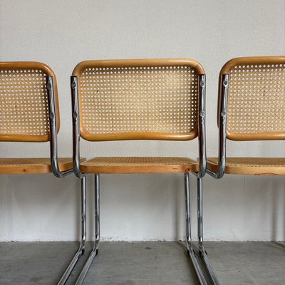 
                  
                    Set van 4 Cesca stoelen Marcel Breuer - LOUI.STORE
                  
                