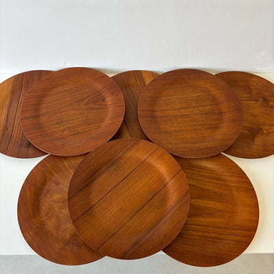 
                  
                    Set van 8 vintage teak borden - LOUI.STORE
                  
                