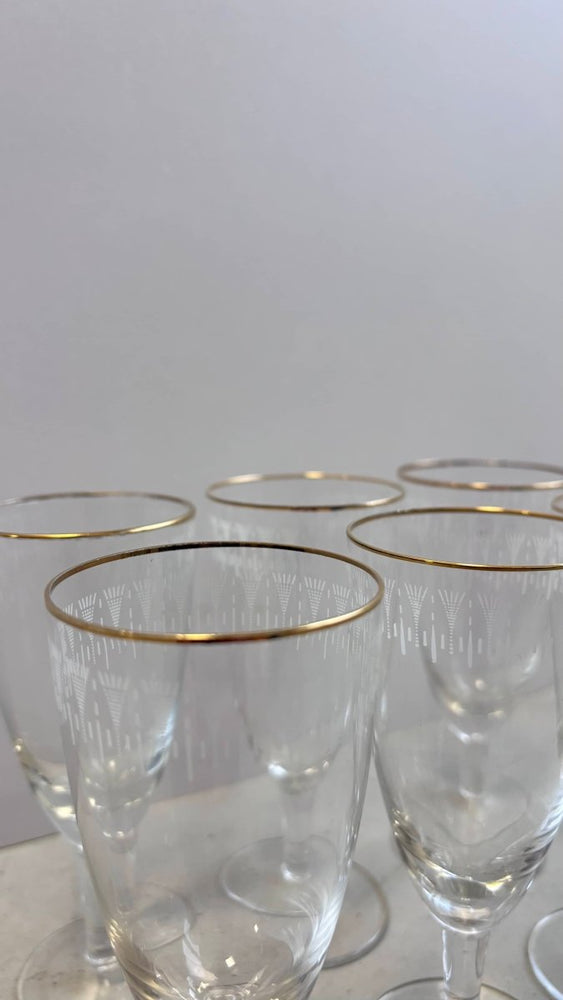 
                  
                    Set vintage glaasjes gouden randje - LOUI.STORE
                  
                