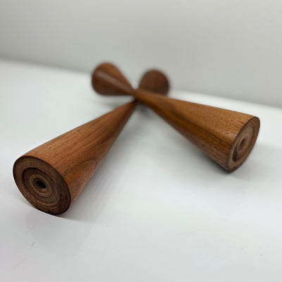 
                  
                    Set vintage kandelaars teak - LOUI.STORE
                  
                