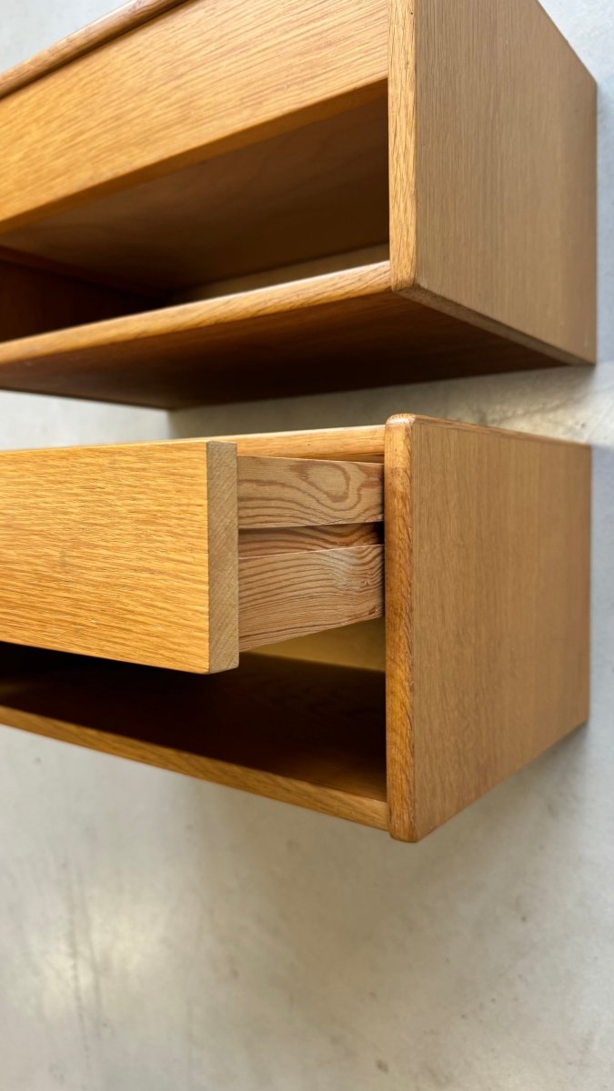 
                  
                    Set vintage wandkastjes eiken set - LOUI.STORE
                  
                