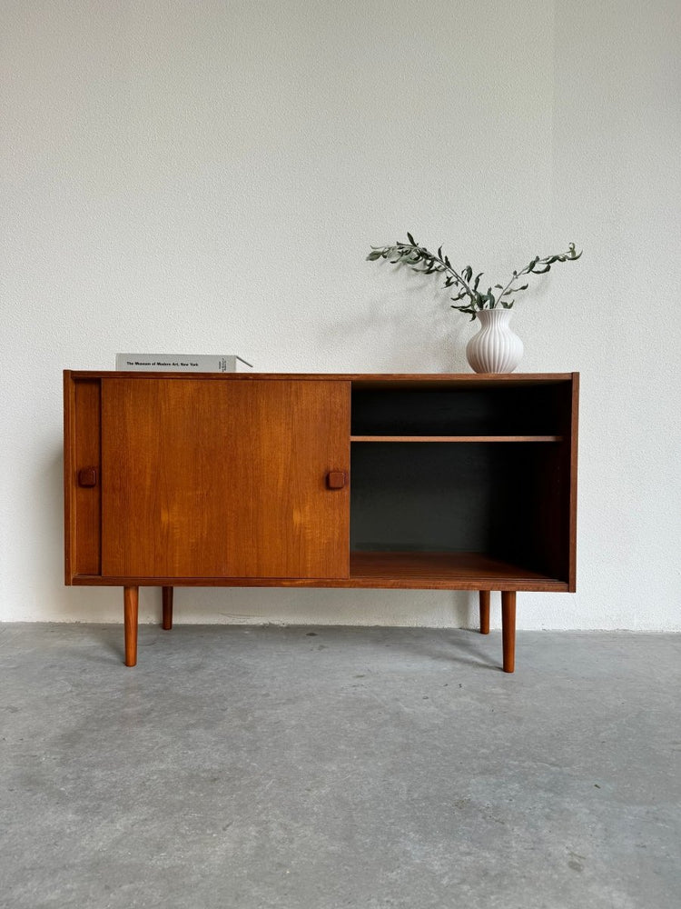 
                  
                    Sideboard domino teak - LOUI.STORE
                  
                