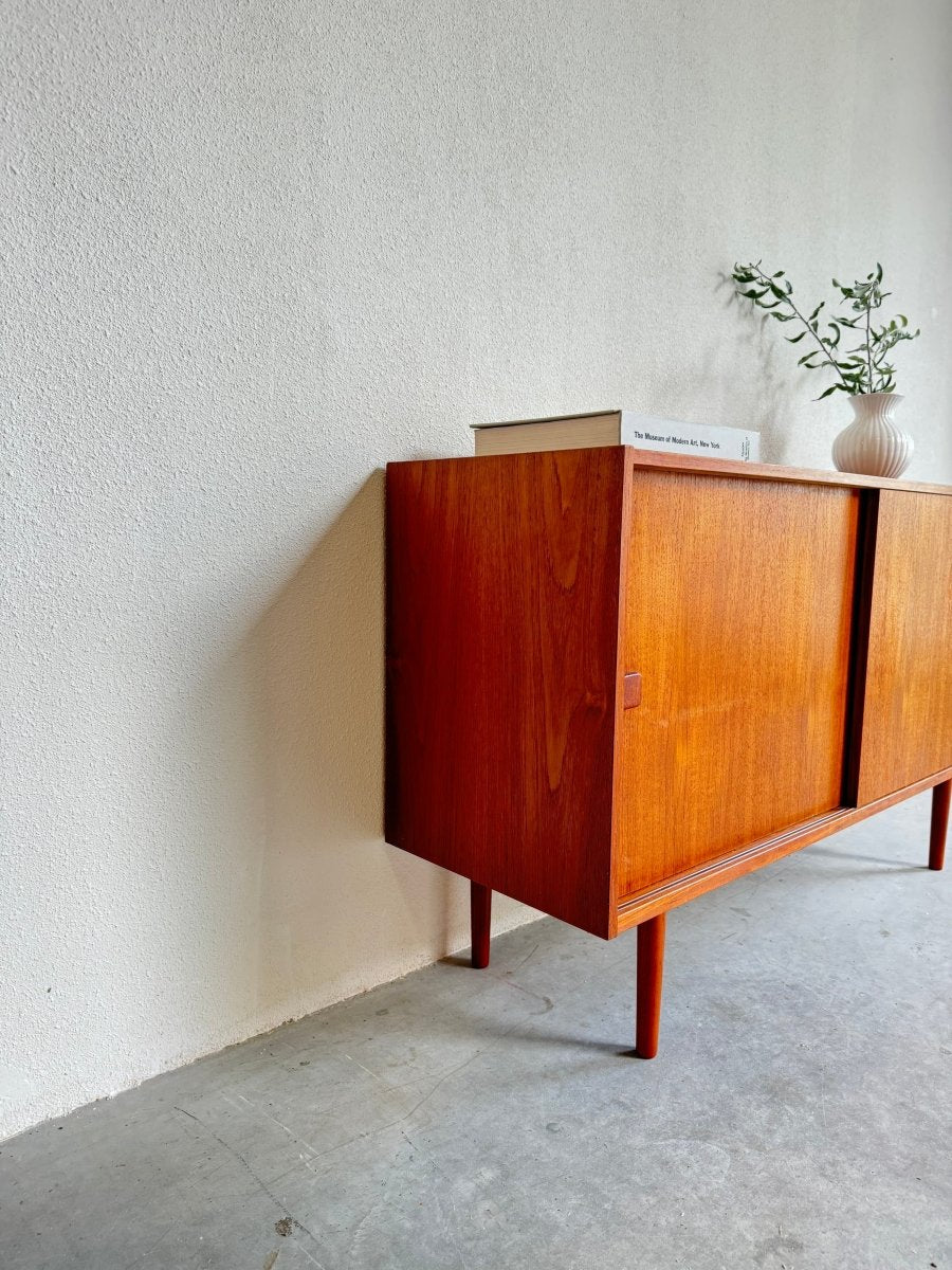 
                  
                    Sideboard domino teak - LOUI.STORE
                  
                