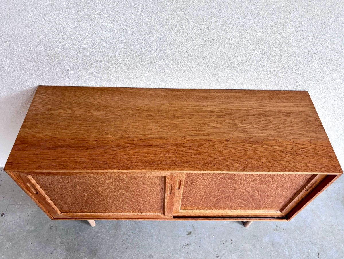 
                  
                    Sideboard eik ingelegd handgreep - LOUI.STORE
                  
                