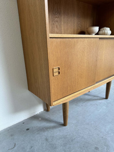 
                  
                    Sideboard eiken 2 schuifdeuren - LOUI.STORE
                  
                