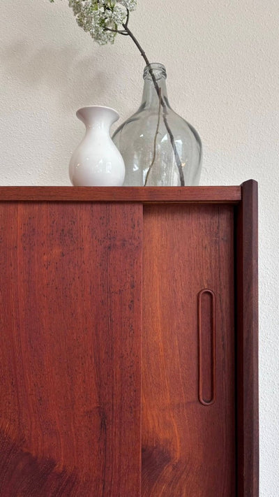 
                  
                    Smal highboard teak - LOUI.STORE
                  
                