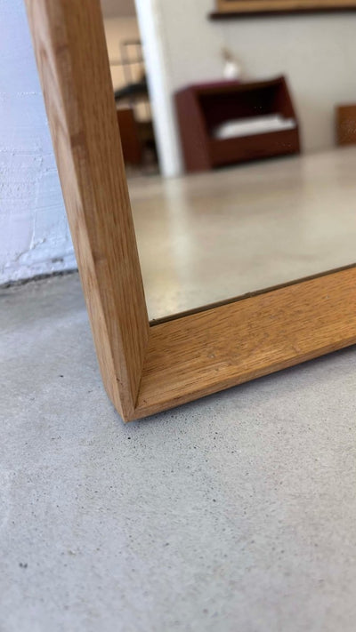 
                  
                    Spiegel eiken rechthoekig - LOUI.STORE
                  
                