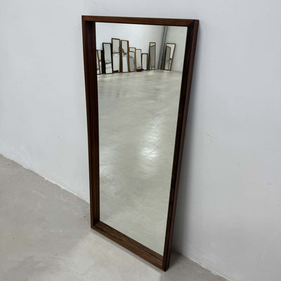 
                  
                    Spiegel palissander groot - LOUI.STORE
                  
                