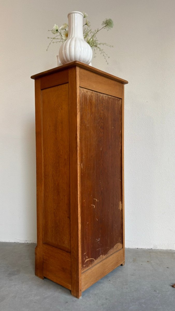 
                  
                    Tambourkast - archiefkast eiken - LOUI.STORE
                  
                