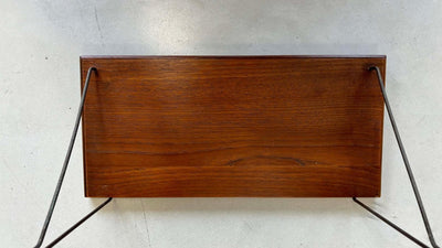 
                  
                    Teak wandplankje (small) - LOUI.STORE
                  
                