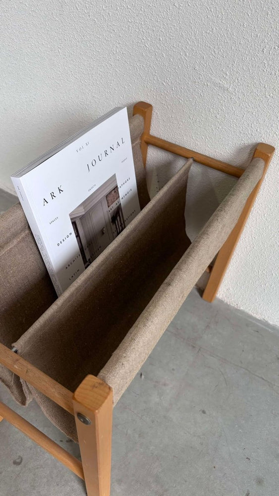 
                  
                    Tijdschriften houder eiken - LOUI.STORE
                  
                