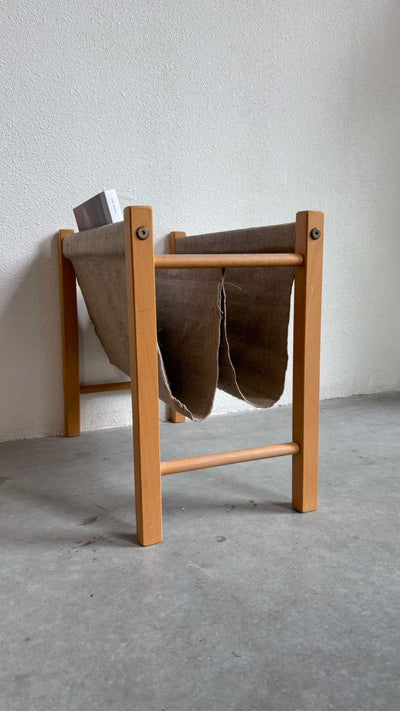 
                  
                    Tijdschriften houder eiken - LOUI.STORE
                  
                