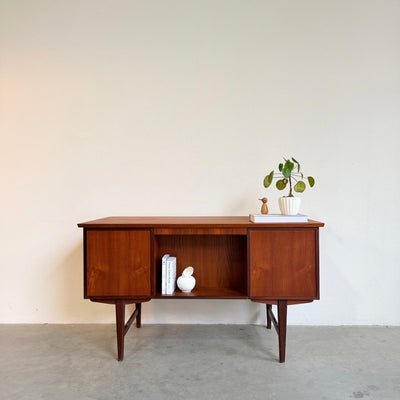 Vintage 2-zijdig bureau in teak - LOUI