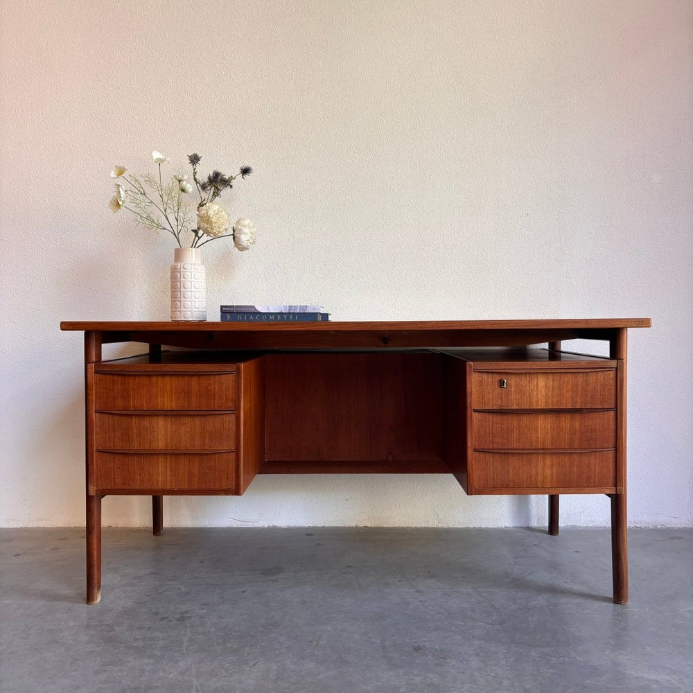 Vintage 2 - zijdig bureau zwevend blad - LOUI.STORE