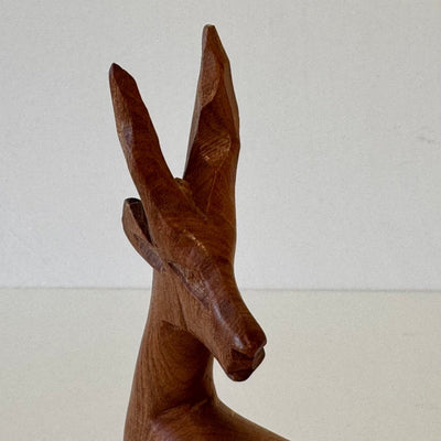 
                  
                    Vintage antilope of gazelle liggend - LOUI.STORE
                  
                