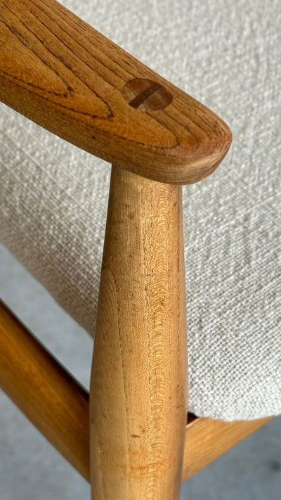 
                  
                    Vintage armstoel Illum wikkelsø - LOUI.STORE
                  
                