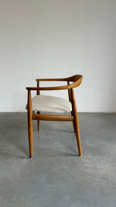 
                  
                    Vintage armstoel Illum wikkelsø - LOUI.STORE
                  
                