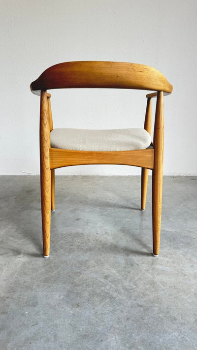 
                  
                    Vintage armstoel Illum wikkelsø - LOUI.STORE
                  
                