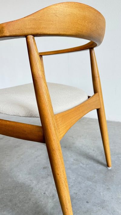 
                  
                    Vintage armstoel Illum wikkelsø - LOUI.STORE
                  
                