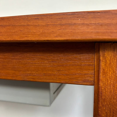 
                  
                    Vintage bankje met plantenbak teak - LOUI.STORE
                  
                