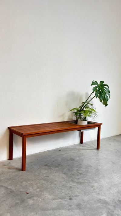 
                  
                    Vintage bankje met plantenbak teak - LOUI.STORE
                  
                