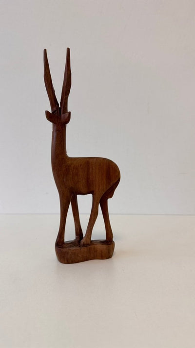 
                  
                    Vintage beeldje bok in teak hout - LOUI.STORE
                  
                