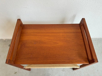 
                  
                    Vintage bijzettafel Kai Kristiansen teak - LOUI.STORE
                  
                