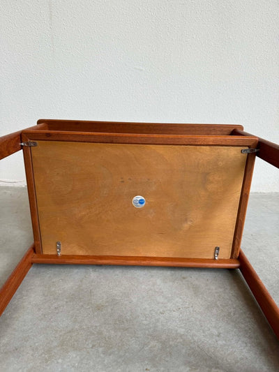 
                  
                    Vintage bijzettafeltje Andersen - LOUI.STORE
                  
                