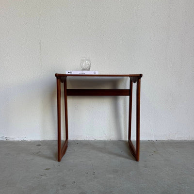 Vintage bijzettafeltje teak - LOUI.STORE