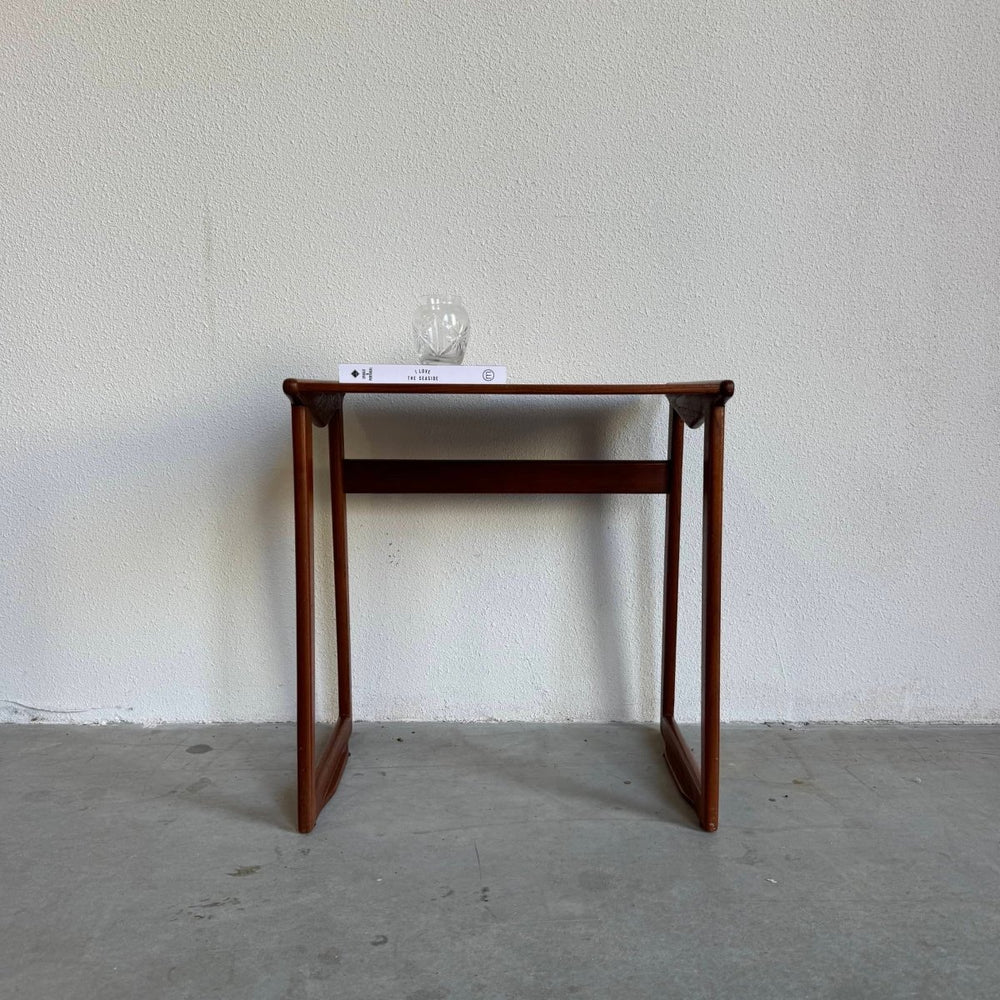 Vintage bijzettafeltje teak - LOUI.STORE