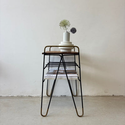 
                  
                    Vintage bijzettafeltje teak met staal - messing - LOUI.STORE
                  
                