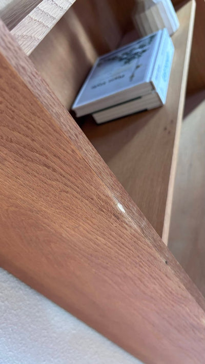 
                  
                    Vintage boekenkast hoog eiken - LOUI.STORE
                  
                