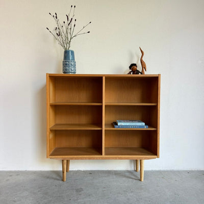 Vintage boekenkast Hundevad eiken - LOUI.STORE