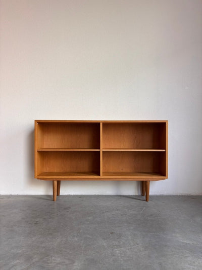 
                  
                    Vintage boekenkast Karl Andersson eiken - LOUI.STORE
                  
                