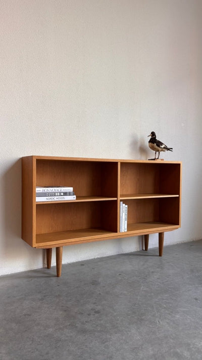 
                  
                    Vintage boekenkast Karl Andersson eiken - LOUI.STORE
                  
                