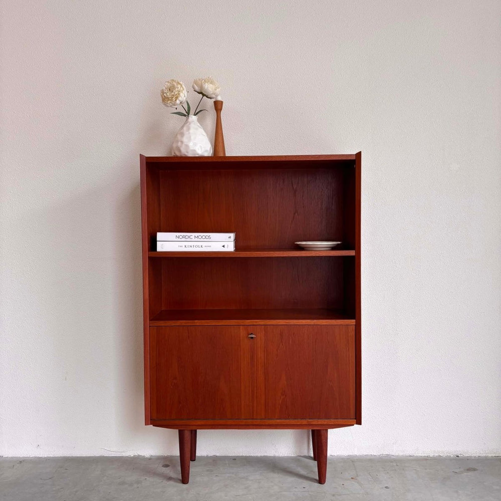 Vintage boekenkast klep teak - LOUI.STORE