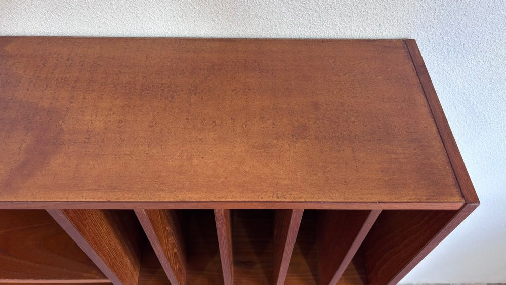 
                  
                    Vintage boekenkast klep + vakken - LOUI.STORE
                  
                