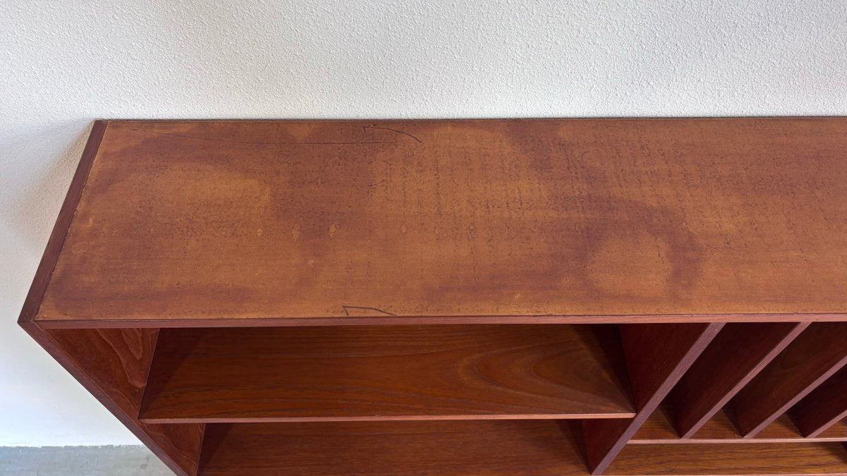 
                  
                    Vintage boekenkast klep + vakken - LOUI.STORE
                  
                