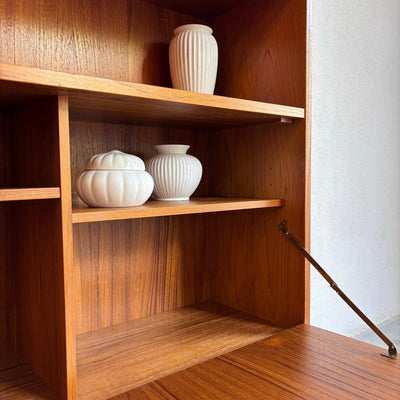 Vintage boekenkast met klep teak - LOUI.STORE
