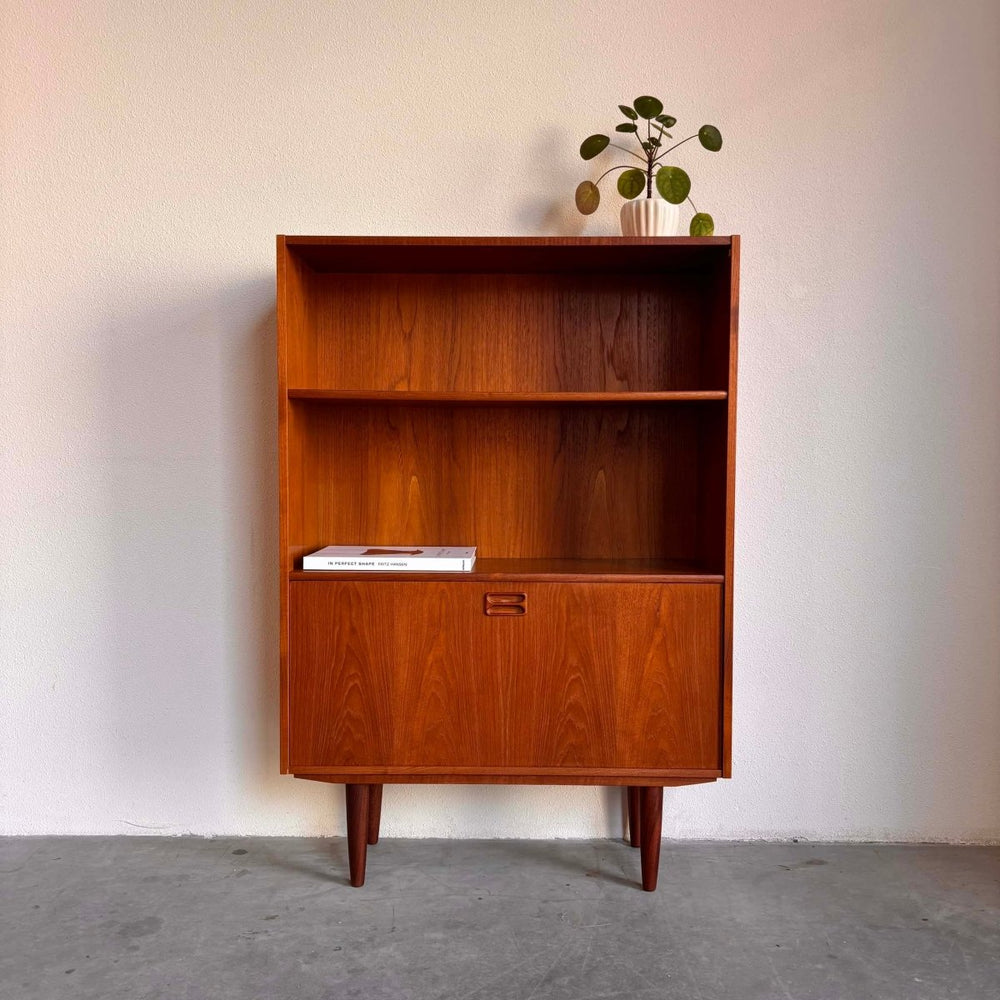 Vintage boekenkast met klep teak - LOUI.STORE